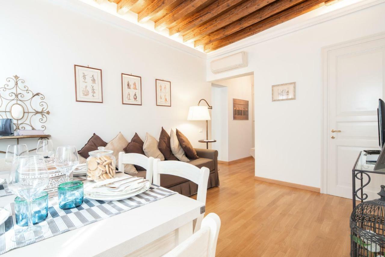 Casa Claudia Ai Frari Apartment Venice Ngoại thất bức ảnh