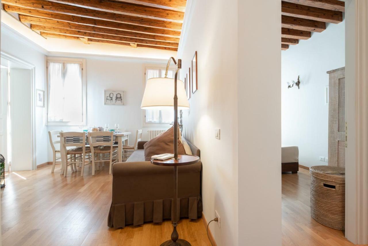 Casa Claudia Ai Frari Apartment Venice Ngoại thất bức ảnh